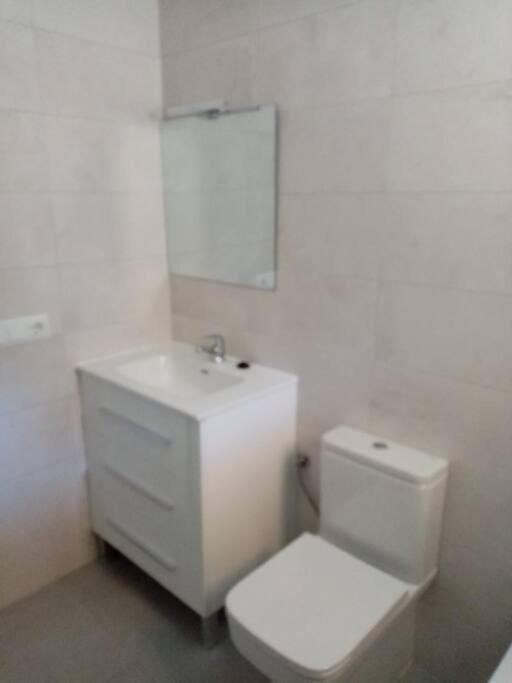 Casa Julio, Bonita Casa Comoda Y Espaciosa, Totalmente Reformada Con Terraza Y Jardin Privado Riezu Exteriér fotografie